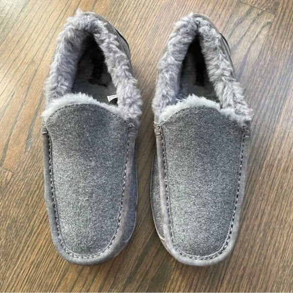 UGG Men\'s Ascot Wool Grey Moccasins Slipper Shoes 3233 main image 8